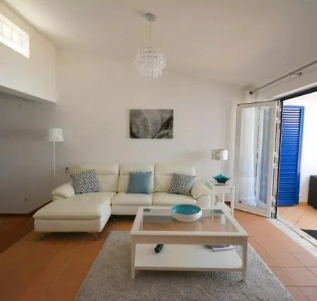 Vale Do Garrao Sleeps 4 With Pool Air Con And Wifi